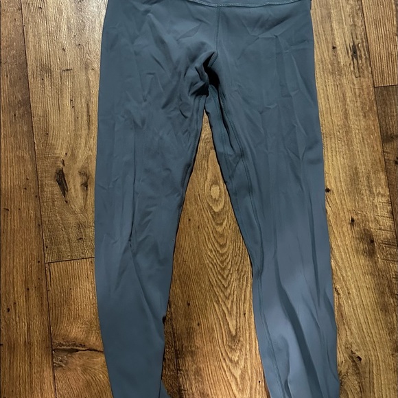 Lululemon leggings - Picture 1 of 2